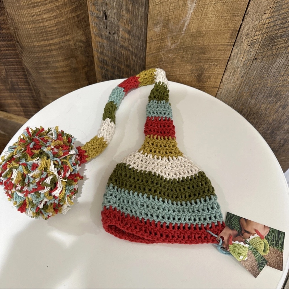 New Handmade Crocheted Baby Stocking Hat Long Tail Pompom Perfect Picture Prop